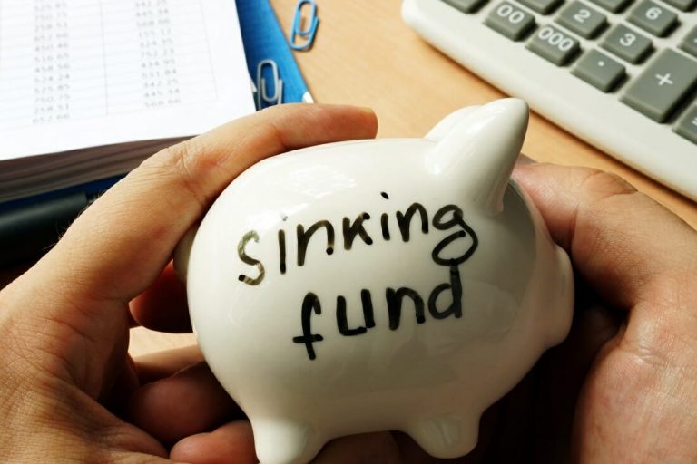 Sinking fund là gì? Quỹ chìm Sinking fund đem lại ích lợi gì cho công ty?